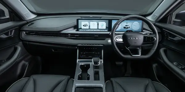 TIGGO 4 Super Hybrid interior