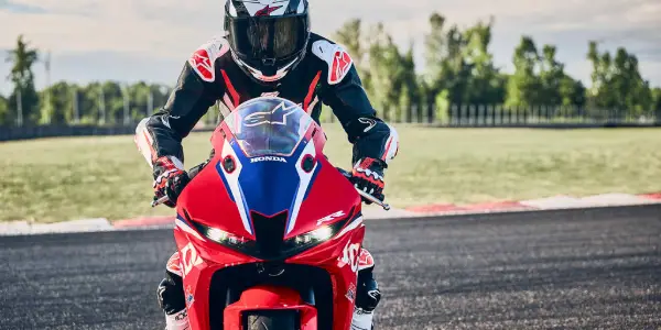 Honda CBR600RR electronic riding technology and controls
